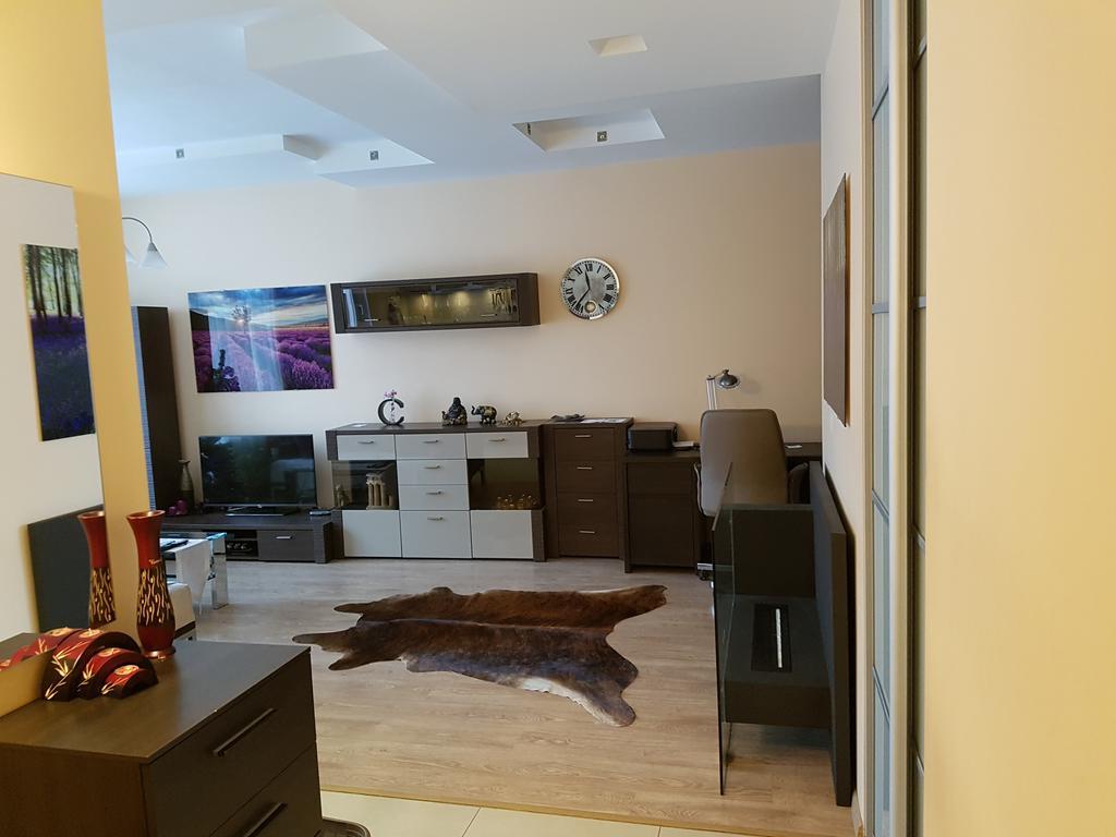 Riga Airport Apartment Ngoại thất bức ảnh